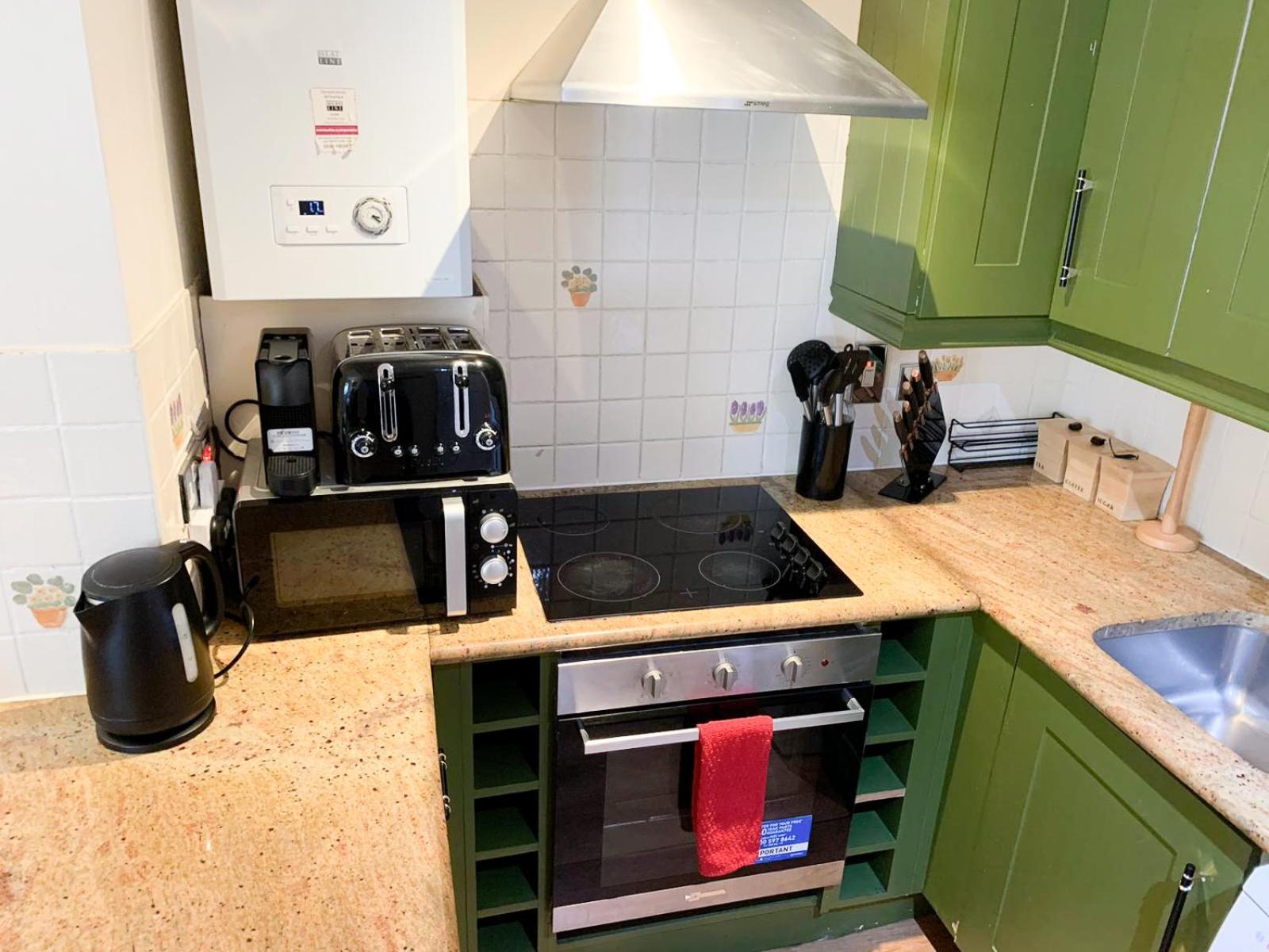 Lovely 1 Bedroom Flat In West Kensington Central London, Shepherd'S Bush Екстер'єр фото