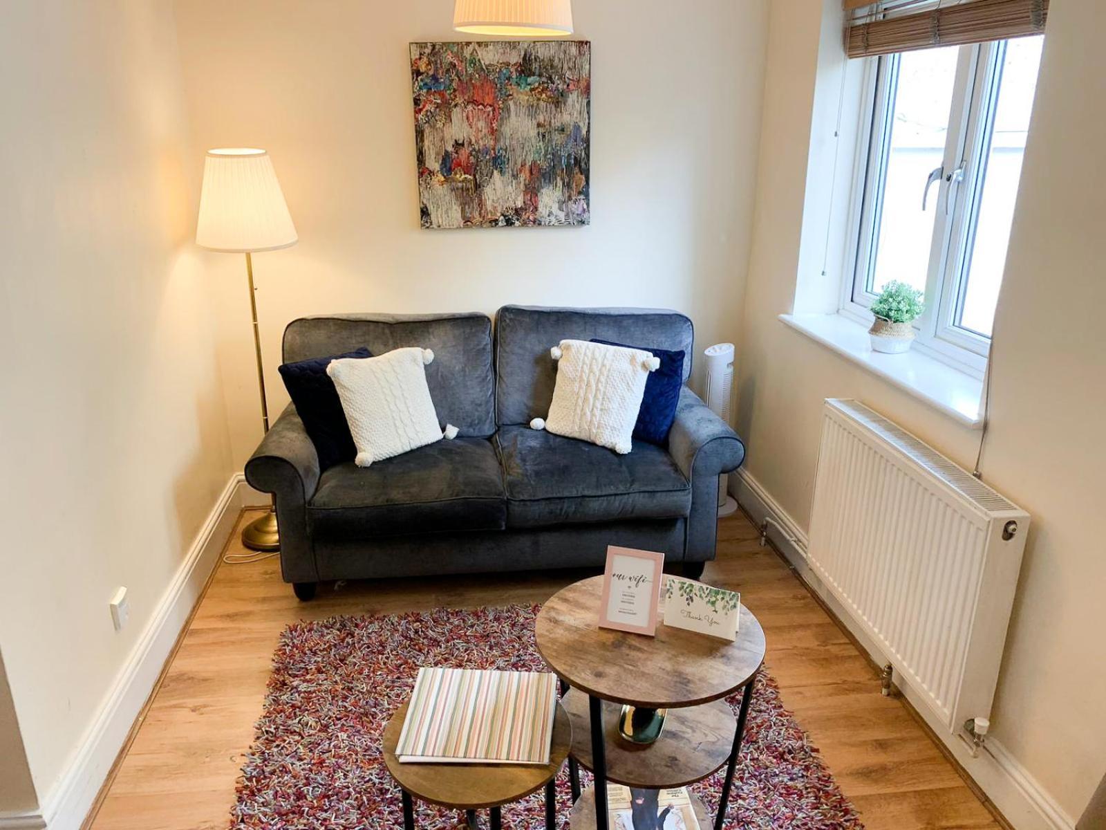 Lovely 1 Bedroom Flat In West Kensington Central London, Shepherd'S Bush Екстер'єр фото